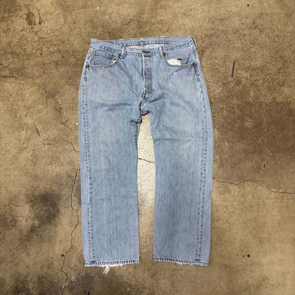 Levi's 501 Straight Fit Jeans Size 38x29 Light Wash Denim